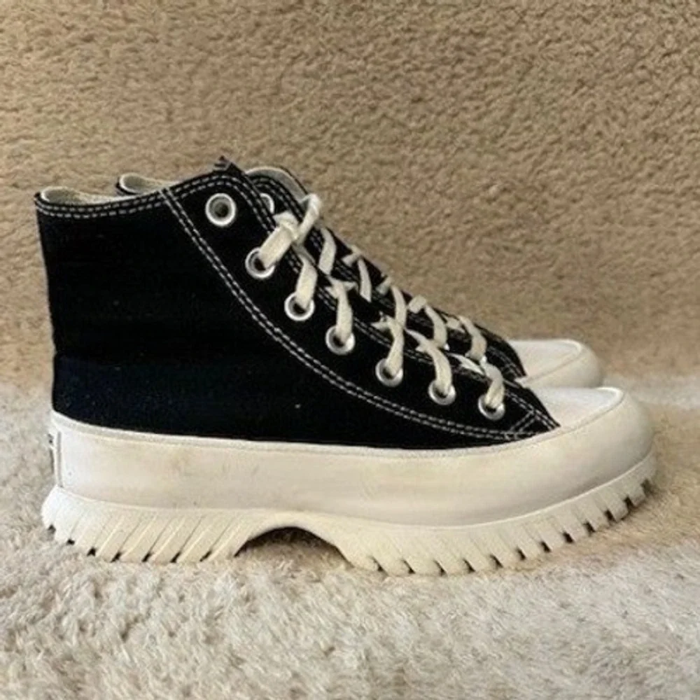 Converse Chuck Taylor All Star Lugged High Top Black White Shoes Womens 5.5 - Picture 1 of 8